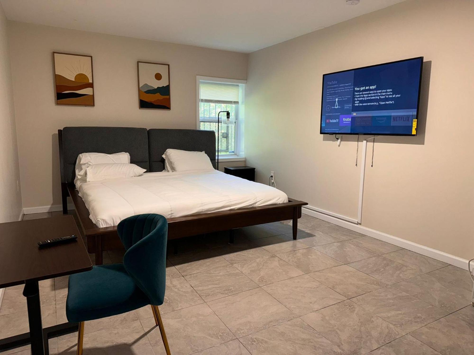 Cosy Bedroom 6 Minutes To Ewr Prudential Hotels Pen Station Newark Exterior photo